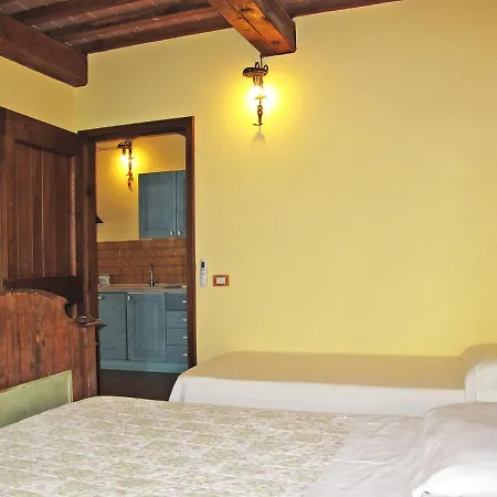 בית נופש Locazione Turistica Podere Caldaruccio - Per215 *